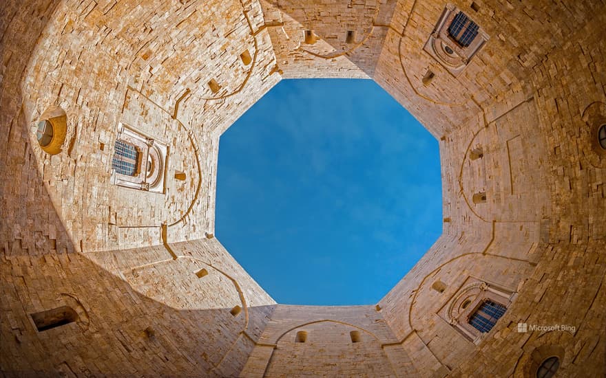 Castel del Monte, Apulia, Italy