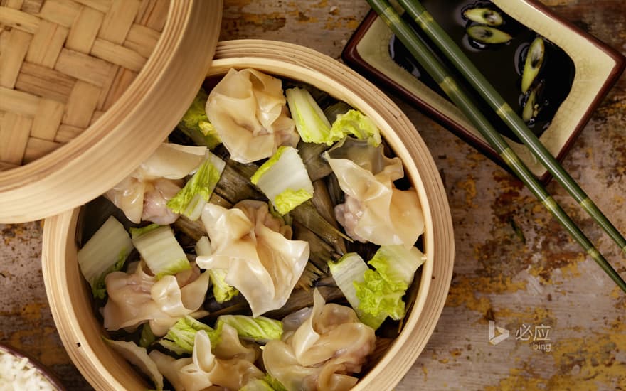 Steamed ravioli in a steamer